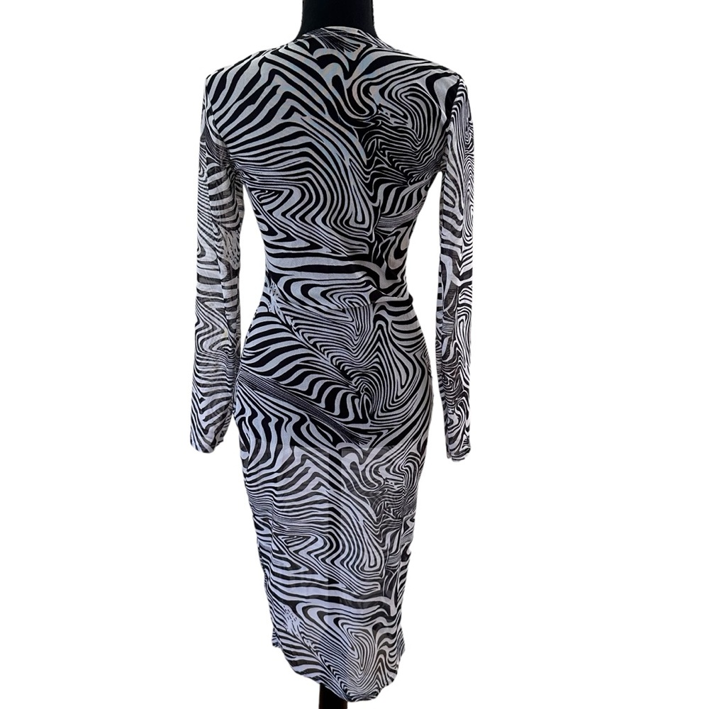 Women’s Sheer Long Sleeve Bodycon Zebra Print Dress Black & White Size S NWOT - Picture 3 of 11